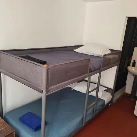 Casa Vale Апартаменти Лісабон